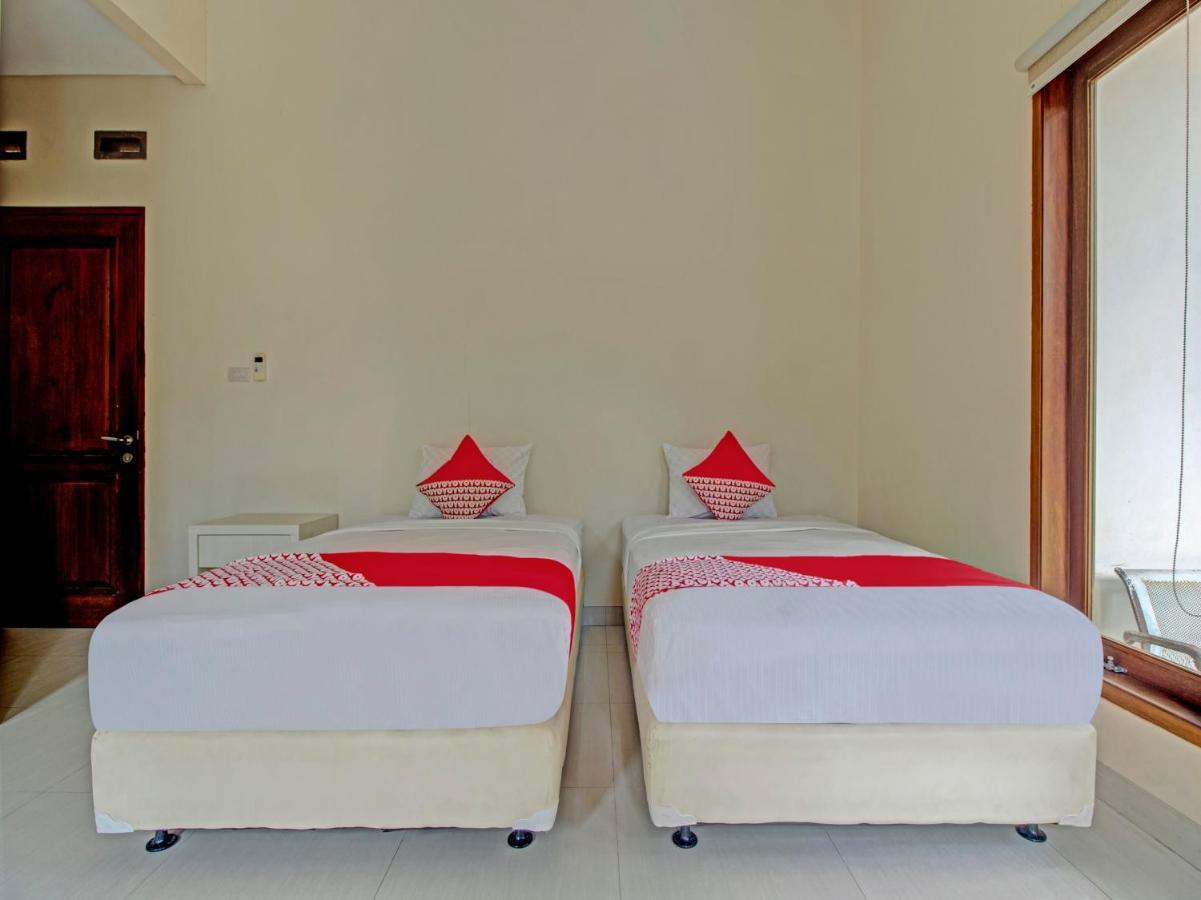 Oyo 89997 Hotel Bumi Kedaton Waterpark Bandar Lampung Exterior foto